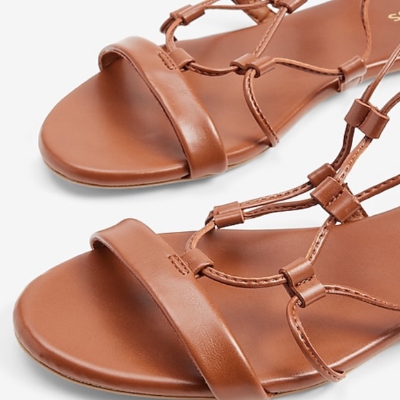 NWT Express Tie-Up Caged Flat Gladiator Sandals 9 Cognac - Picture 2 of 4
